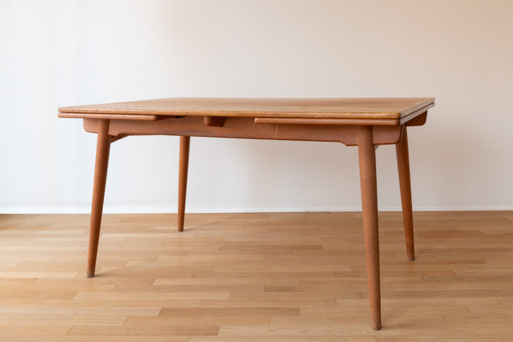 Dining table in rovere by Hans Wegner - AT312 - Cod. 1550